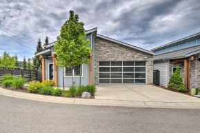 Modern Coeur dAlene Family Home with Bikes!